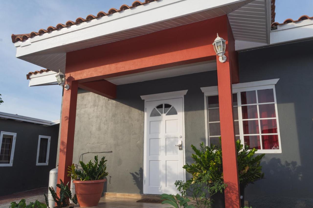 La Casita Torres Villa โอรันเยสตัด ภายนอก รูปภาพ